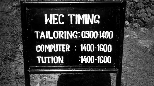 क़तार के आख़िरी, कश्मीर, नियंत्रण रेखा, आख़िरी गांव