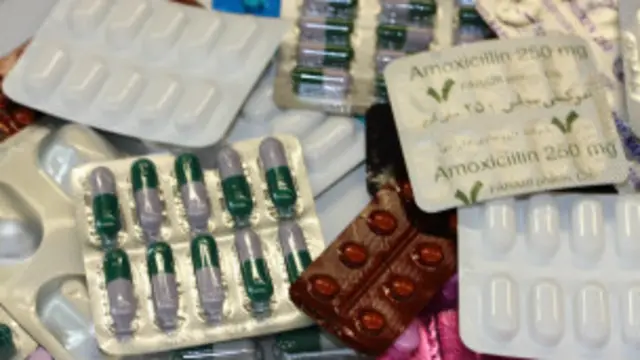 एन्टिबायोटिक औषधी 