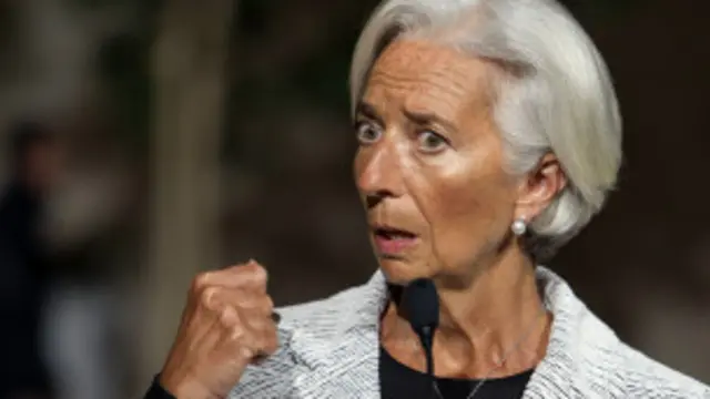 Bà Lagarde nói IMF sẽ kiể̀m tra thường xuyên xem Ukraine có thực hiện cam kết