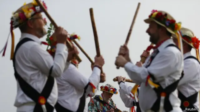 Танцы моррис