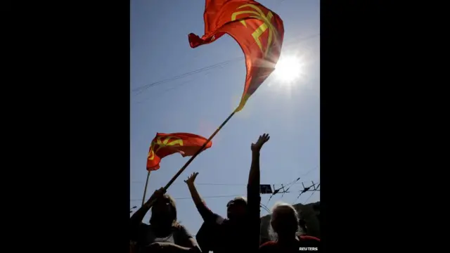 Rusya başkenti Moskova'daki Kızıl Meydan'daki 1 Mayıs gösterisine 100 binden fazla kişi katıldı.
