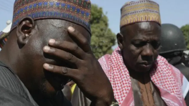 لا يعلم الآباء الا القليل عن جهود الحكومة لانقاذ الفتيات