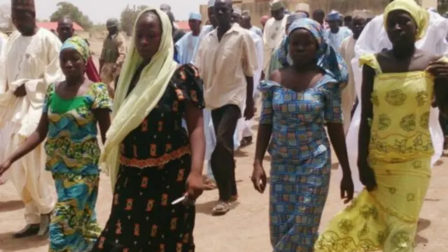 تمكنت هؤلاء الفتيات الاربع من الهرب من الخاطفين