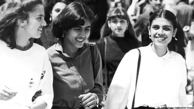 سال ۱۹۷۵،دانشجویان دانشگاه پولی‌تکنیک 