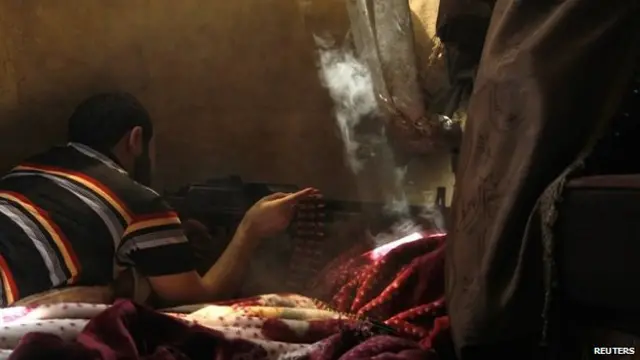 حکومت او مخالفانو په وروستیو ورځو کې پر یو او بل بریدونه پیل کړي