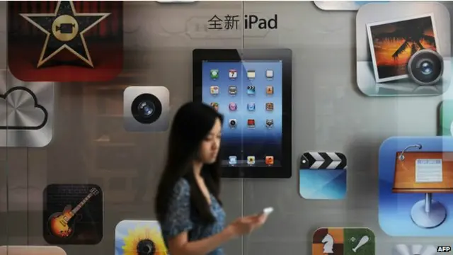 انگریزی زبان چینی زبان کے تقریباً شعبے میں سرایت کر رہی ہے لیکن اس کا زیادہ اثر ٹیکنالوجی کی دنیا میں ہے