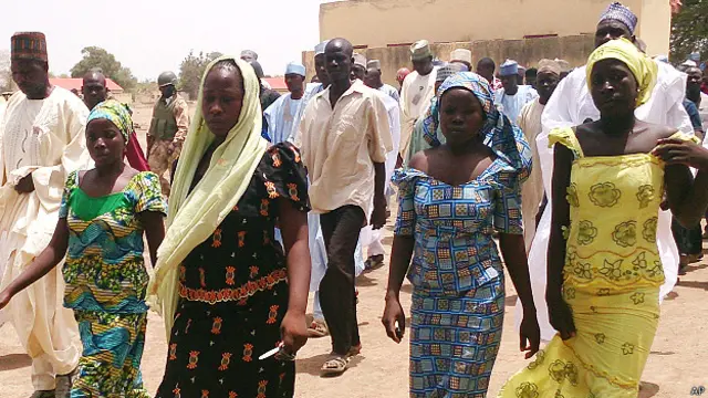 Cuatro estudiantes que lograron huir de sus captores en Nigeria