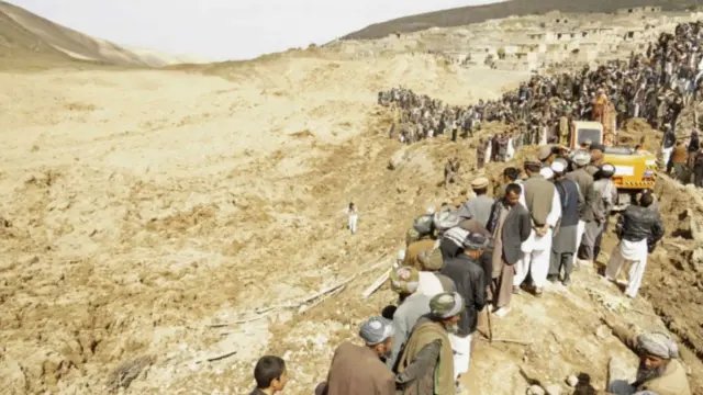 د بدخشان پر مرګونې طبیعي پېښې په کور د ننه او بهر کې د غمشریکۍ پیغامونه خپاره شوي.