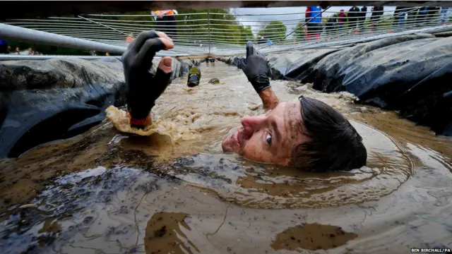 इंग्लैंड, बर्फीला पानी