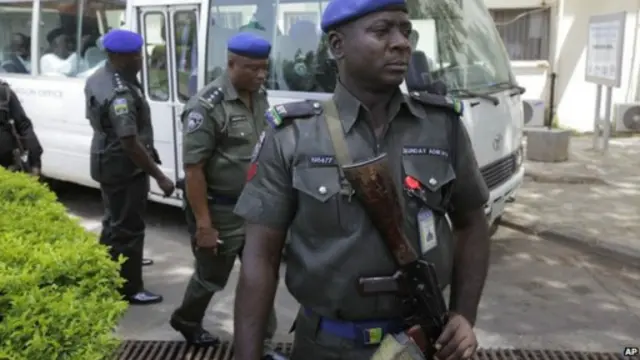 تكثف قوات الأمن النيجرية إجراءاتها استعدادًا لمنتدى الاقتصاد العالمي.