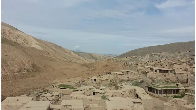 Badaxshon hokimi tabiiy ofat sahnasi ommaviy qabristonga aylantirilishini aytgan