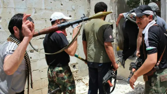 مقاتلون من كتائب بابا عمرو من بين المتمردين الذي يشملهم الاتفاق.