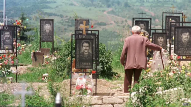 Кладбище в Карабахе