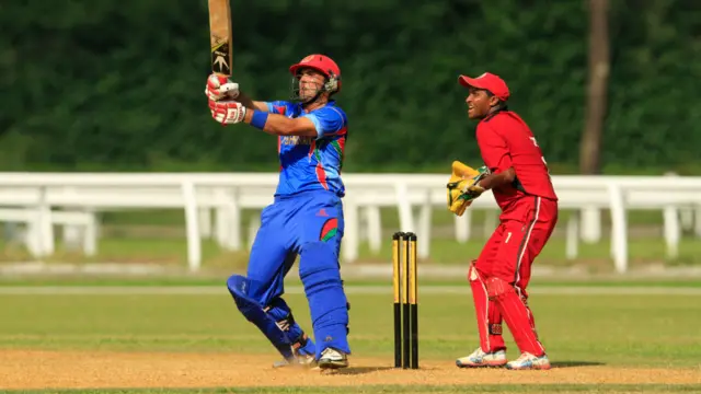 خو د چټکو منډو په هیله پنځه افغان لوبغاړي وسوځېدل.