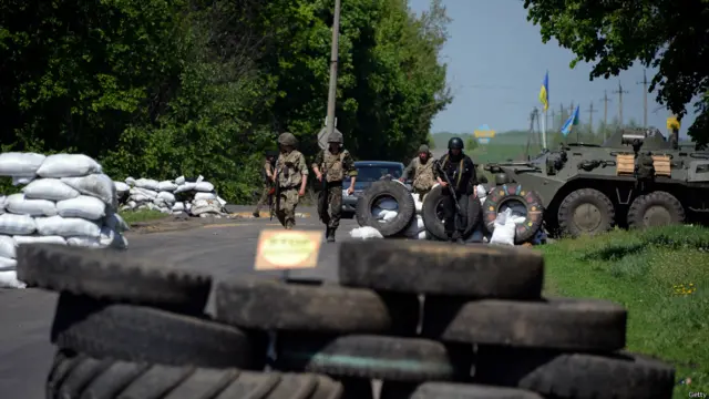 Под Славянском снова бои