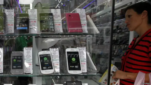 Loja de celulares em São Paulo (Reuters)