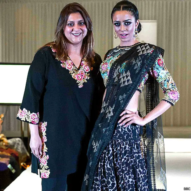 एक मॉडल के साथ भैरवी जयकिशन