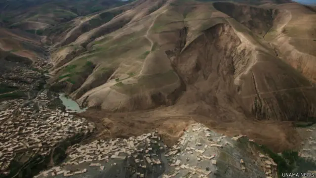 رانش زمین در روستای آب باریک ولسوالی ارگو ولایت بدخشان در شمال شرق افغانستان 