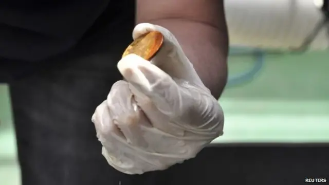 گذشتہ 25 برس کے دوران یہ پہلا موقع ہے جب اس بحری جہاز سے سونا برآمد کیا گیا ہے