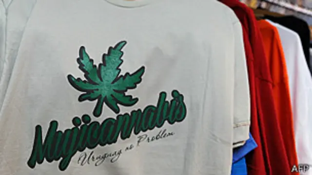 Camisetas con publicidad de marihuana