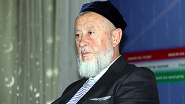 حاجی اکبر توره جانزاده