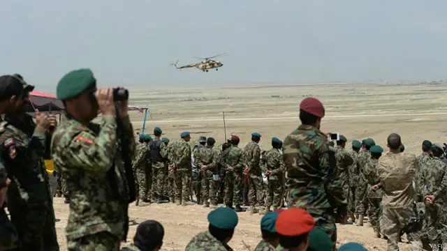 برید ګر د دغې پوځې اډې خونو ته رسېدلي و