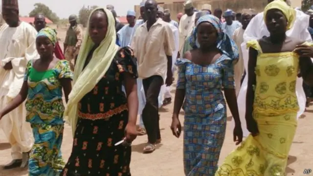 سجلات المدرسة احترقت أثناء الهجوم مما يصعب تحديد عدد الفتيات المفقودات