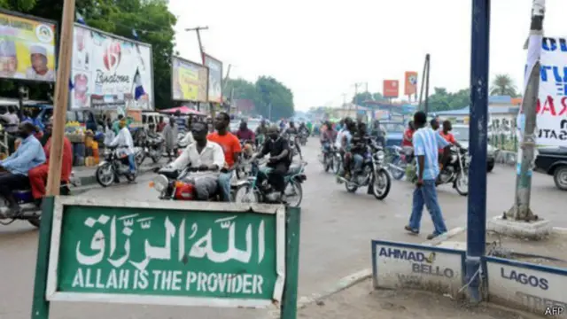 يعتبر أبو بكر شيكاو، زعيم بوكو حرام، أكثر المطلوبين في نيجيريا