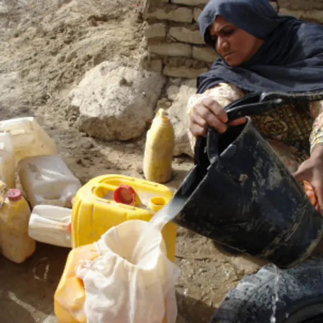 افغانستان به سازمان ملل تعهد کرده که تا سال ۲۰۲۰ تعداد کسانی که به آب آشامیدنی پاک و بهداشتی دسترسی دارند باید به ۶۱.۵ درصد برسد