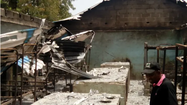 An kona wajen kwanan daliban kurmus, a yayinda 'yan Boko Haram ke kara jan kunnen yara su daina karatun Boko.