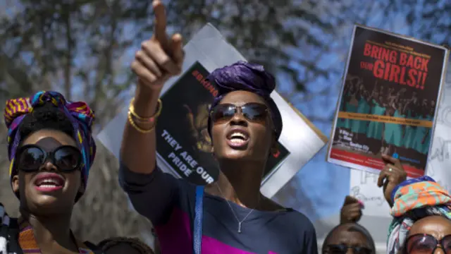 "Верните наших девочек": протесты в Йоханнесбурге перед консульством Нигерии