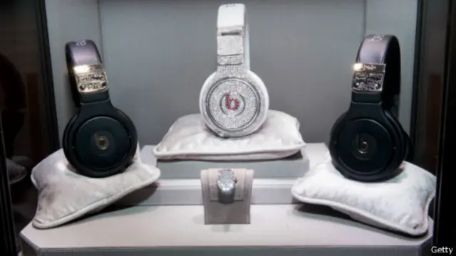 سماعات رأس من شركة بيتس