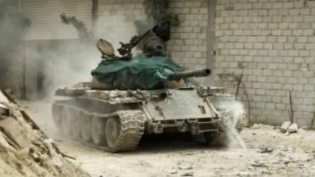 يسعى الجيش النظامي السوري إلى إنهاء الصراع عسكريا مع وصول الحل السياسي إلى الباب المسدود.