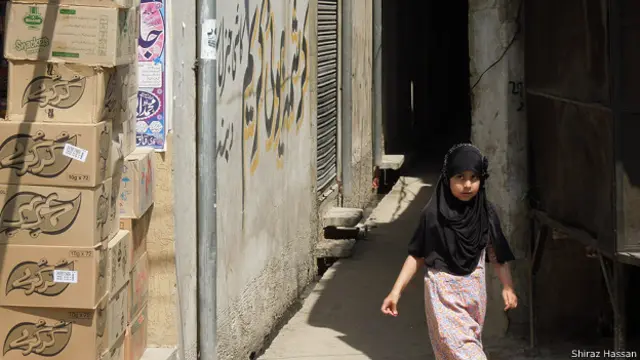 दीना, पाकिस्तान, गुलज़ार स्ट्रीट