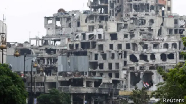 عانت حمص دمارا كبيرا