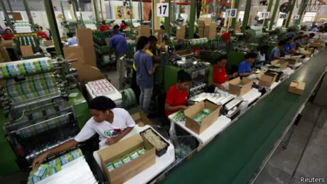 Fábrica de cromos del Mundial en Sao Paulo