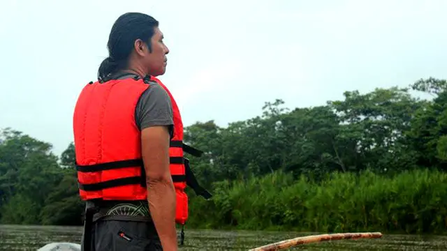 Patricio Jipa, poblador kichwa de la comunidad de Sani Isla
