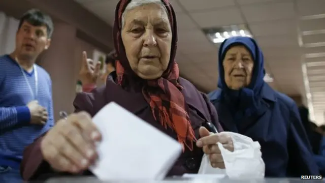 据BBC在当地的记者观察，似乎没有人在公投中投反对票