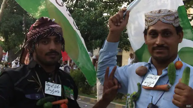 ’ساٹھ روپے کلو آلو ہے جو غریب ہی سب سے زیادہ استعمال کرتے ہیں اور اگر یہ آلو بیس روپے کلو ہوجائے تو بھی ان کا مسئلہ حل ہوسکتا ہے‘