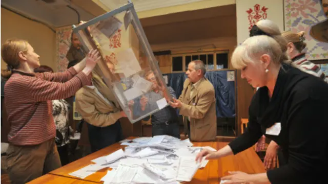 Cuộc trưng cầu dân ý này không được chính quyền Kiev cho phép