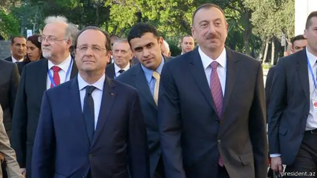 Hollande, Aliyev