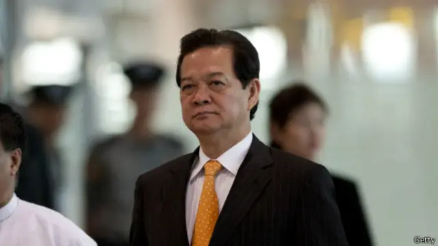 Thủ tướng Việt Nam Nguyễn Tấn Dũng kêu gọi Asean ủng hộ Việt Nam