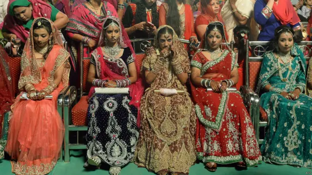 मुंबई में मुस्लिम समुदाय की सामूहिक शादी