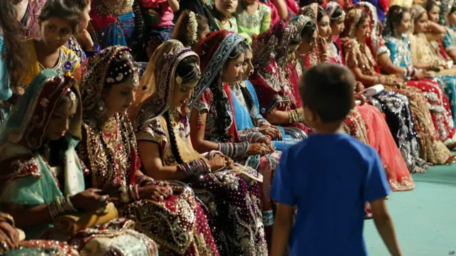 मुंबई में मुस्लिम समुदाय की सामूहिक शादी