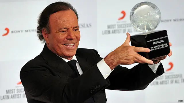 Julio Iglesias, el artista latino más exitoso de todos los tiempos