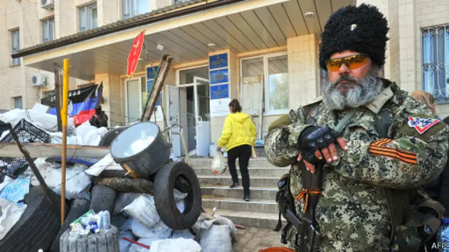 Пророссийский активист в Краматорске 13 мая 2014 года