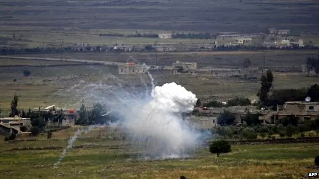 ايهود يعاري: "ليس من الخطأ الاستنتاج بأن ثمة اتصالات بين جيش الدفاع الاسرائيلي من جهة وبعض المجموعات المتمردة من جهة اخرى"