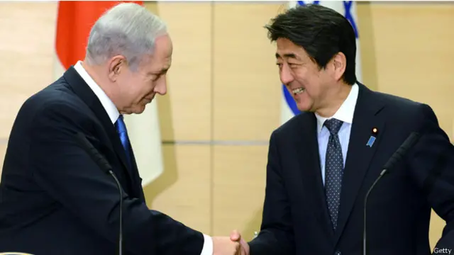 يجري نتنياهو مباحثات مع نظيره الياباني