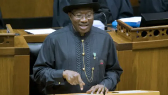 Le président a été critiqué pour ne pas avoir déclaré ses biens.