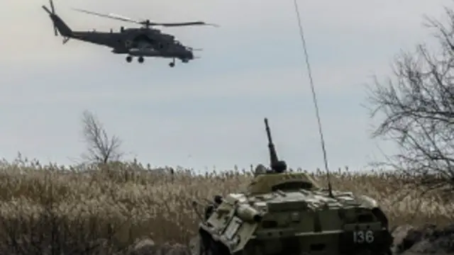 د سپینې ماڼۍ ویاند جې کارني وویل، امریکا د اروپايي ټولنې د هغو څارونکو په اړه هم اندېښمنه ده، چې په ختیځ اوکراین کې د بېلتونپالو لخوا نیول شوي دي.